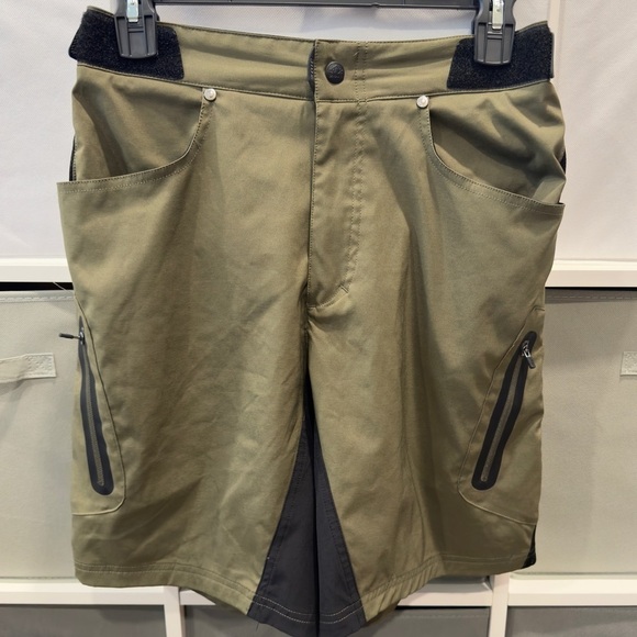 Zoic Ether 9 MTB Shorts M Malachite Green - Picture 3 of 14